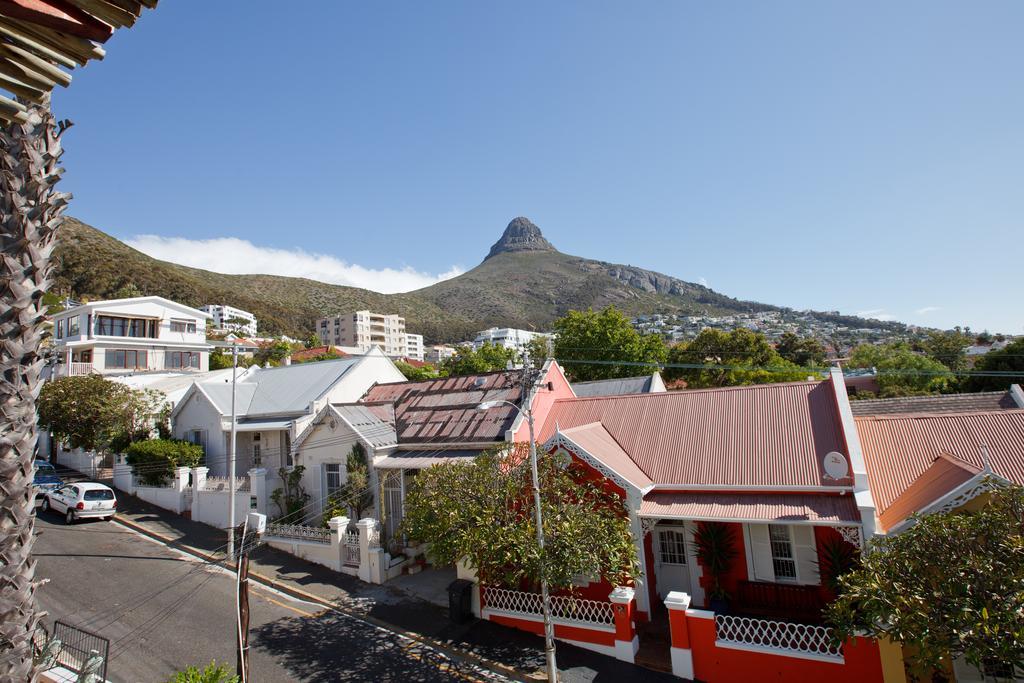 Sweet Ocean View Guesthouse Cape Town Exterior photo